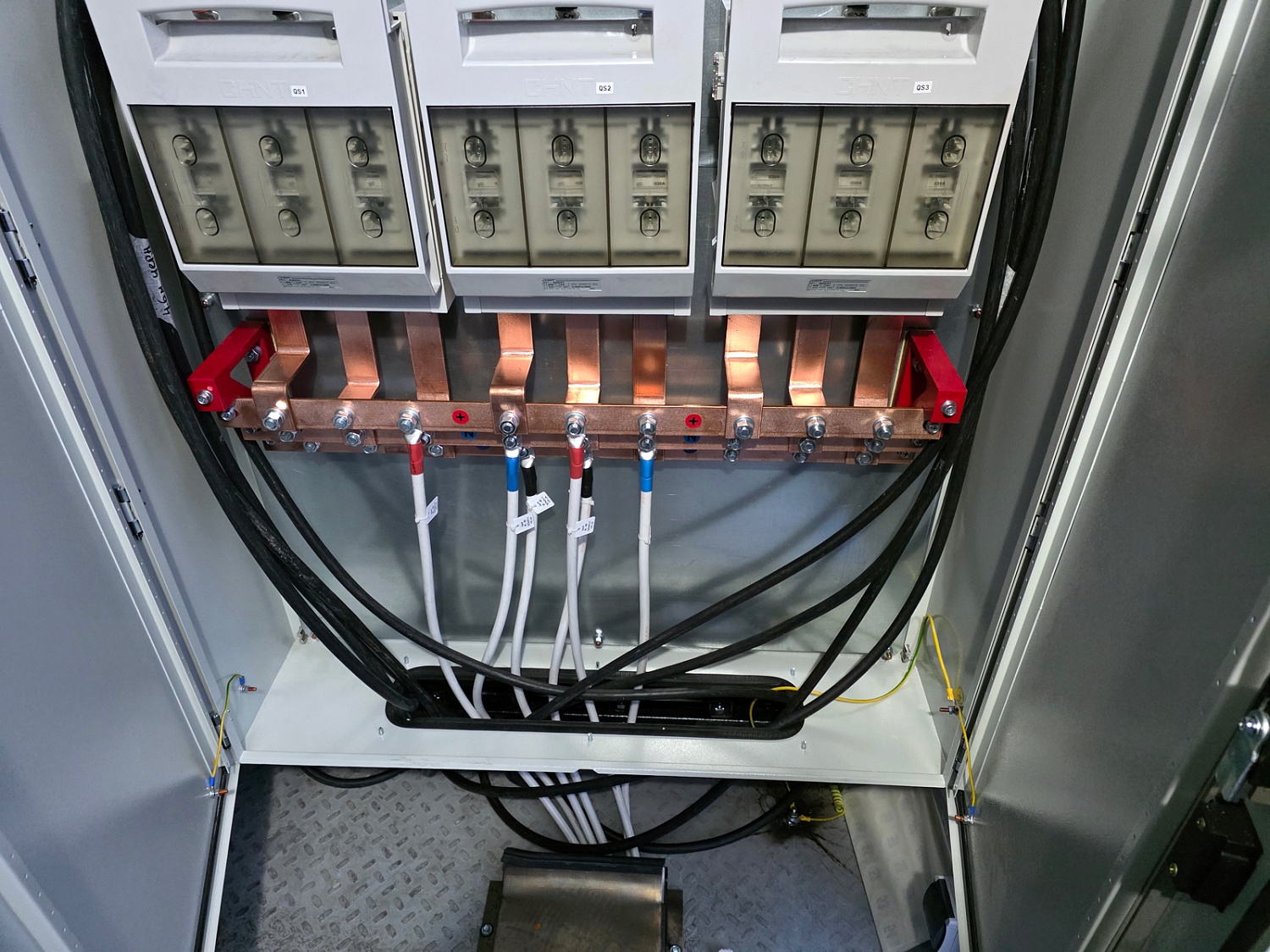 Гибридная электростанция ТСС обеспечивает бесперебойную работу Росгосцирка